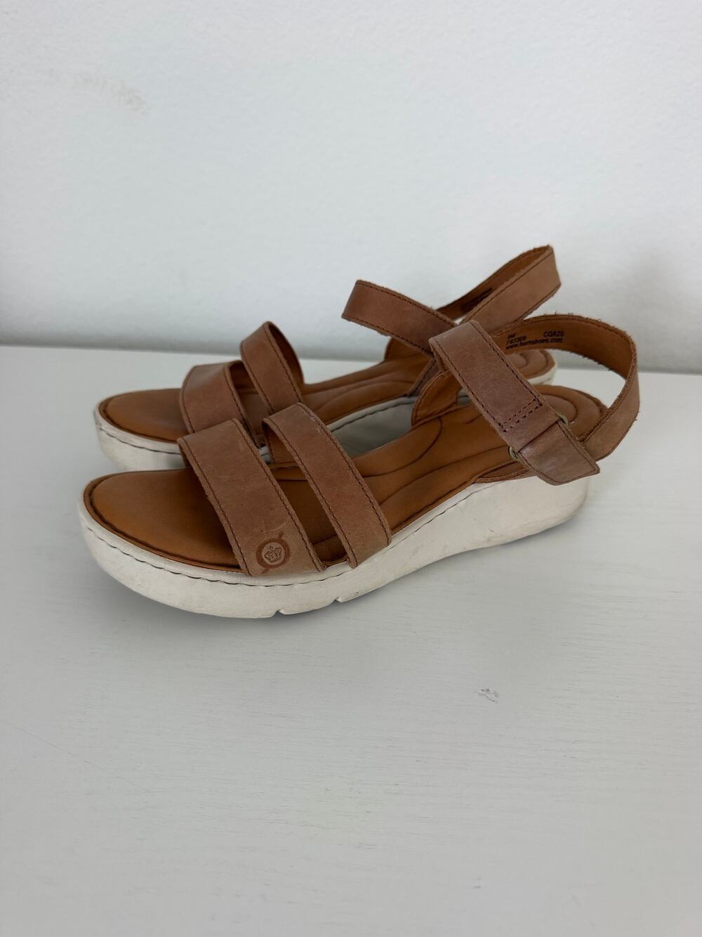Born Womens Pawnee Wedge Sandal Leather Brown Size 9